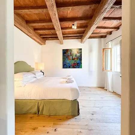 Masterpiece In Via Maggio